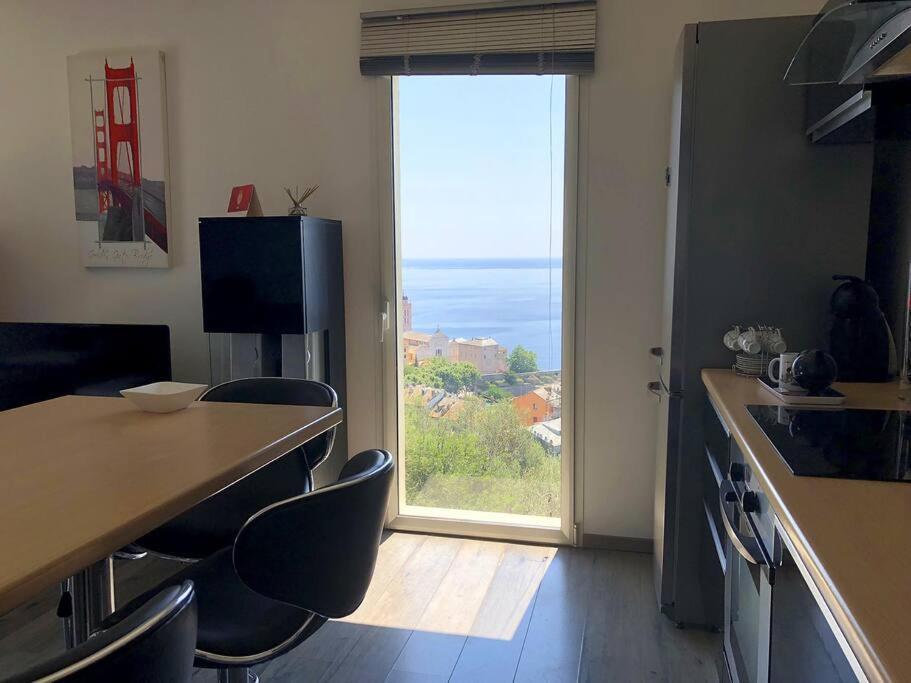 Appartement Vue Panoramique Sur La Mer Et La Citadelle De Bastia Bastia  Exterior photo
